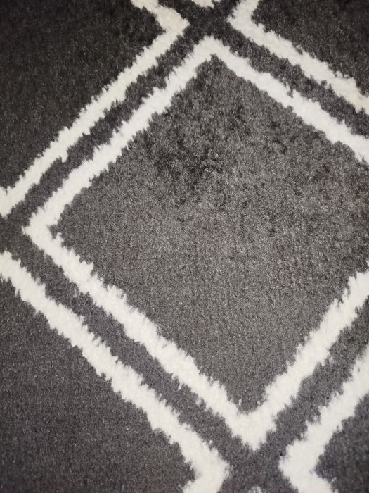 Chodnik Nowy kolory popielu z białym