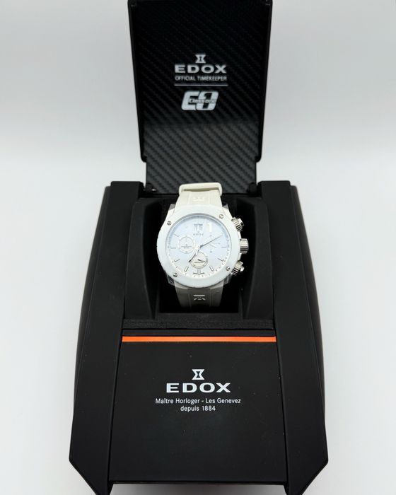 Годинник Edox
