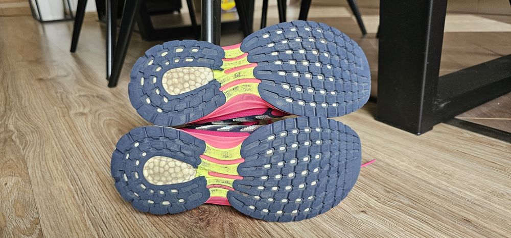 Adidas Response Boost 2 Techfit rozmiar 38⅔ wkładka 24,5cm jak nowe