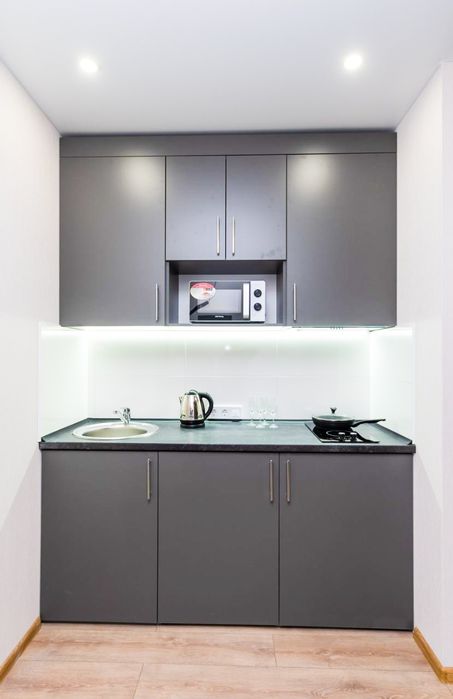 ВІЛЬНА! Лебединий, Ревуцького 40В, 3 хв  пішки Харківська-8-555.biz.ua