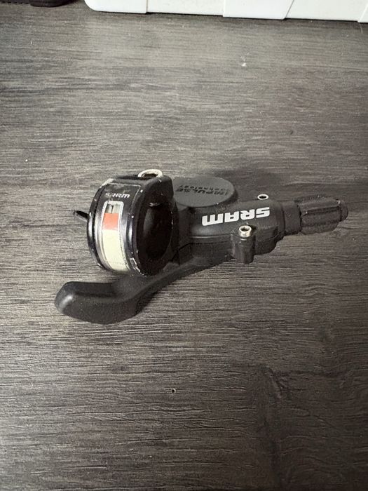 shifter sram 3v