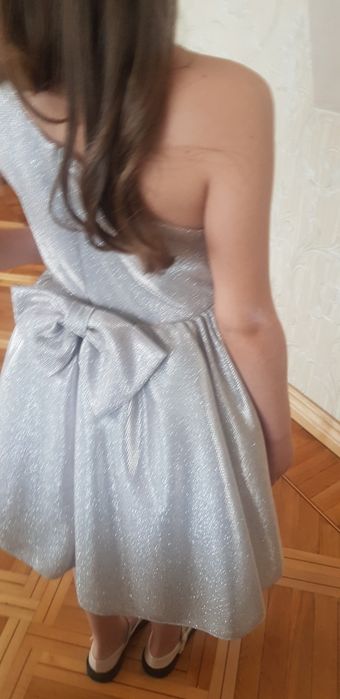 Сукня для дівчат