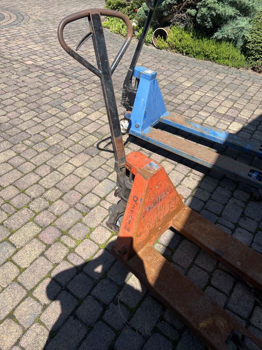 Paleciak wozek transportowy