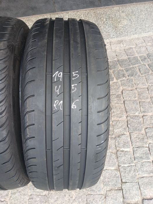 2 pneus 195 45 r16 sava