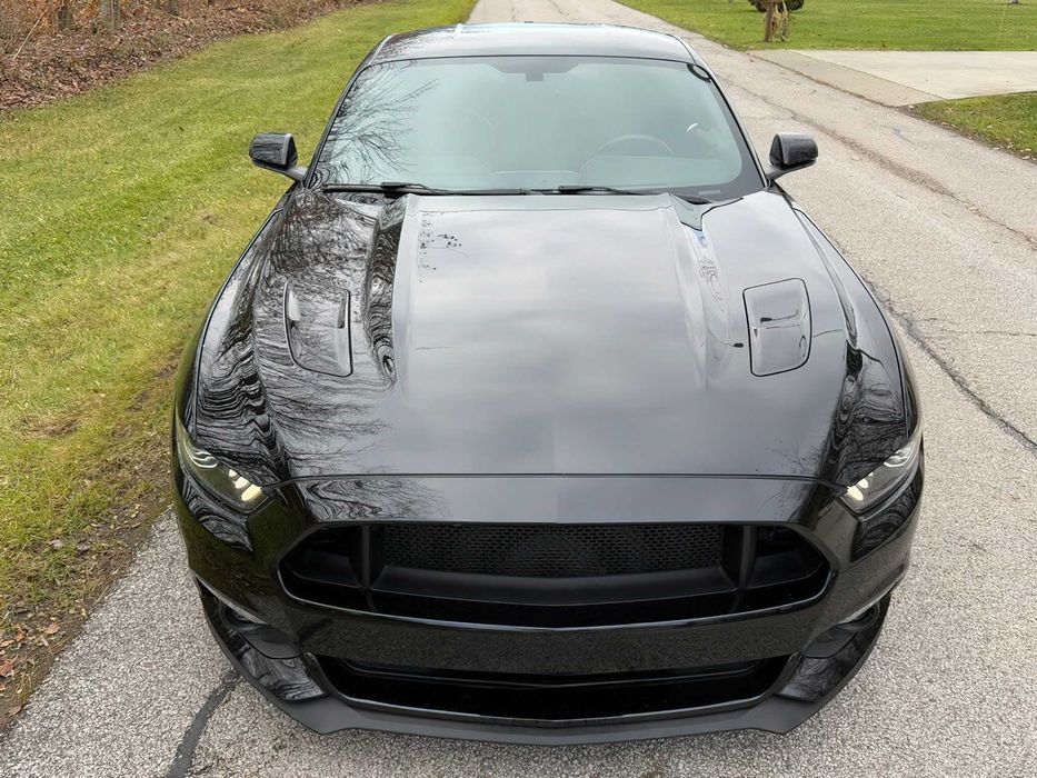 Ford Mustang GT Premium      2015
