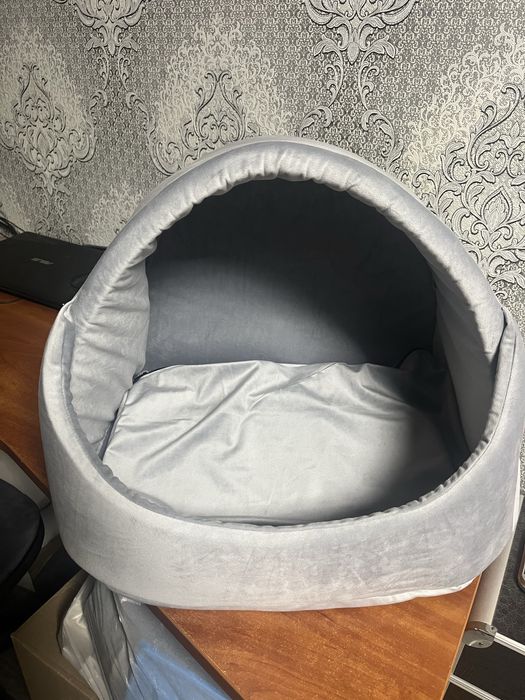 Лежанка для кота / м’який будиночок для котика