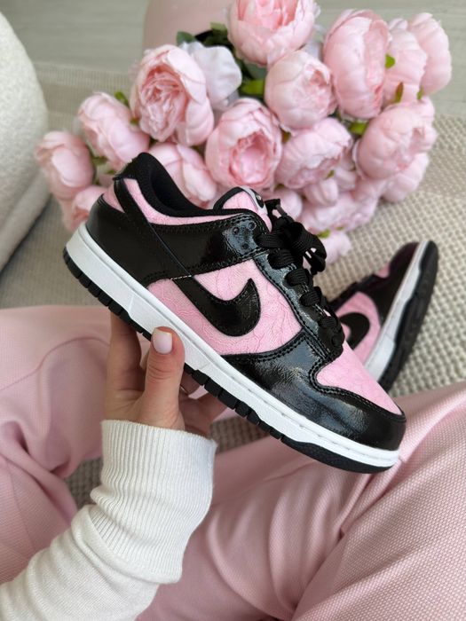 Nike SB Dunk Low Wmns Lace Pack Pink Black