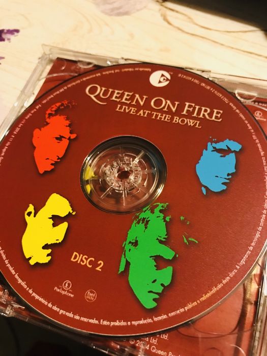 CD duplo QUEEN Of Fire Live at the bowl