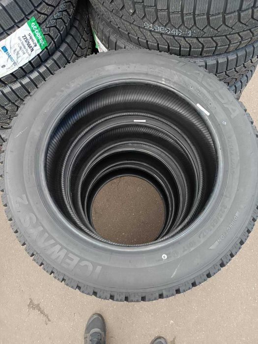 Lassa 225/55 R17 101T XL ICEWAYS 2