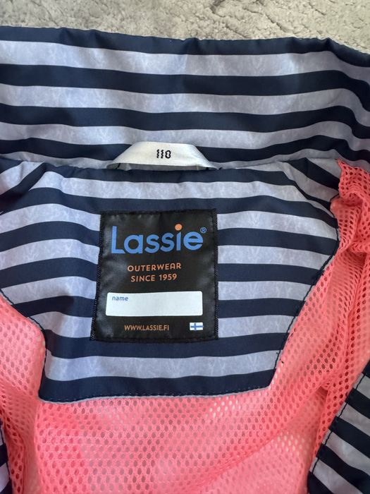 Куртка вітровка Lassie