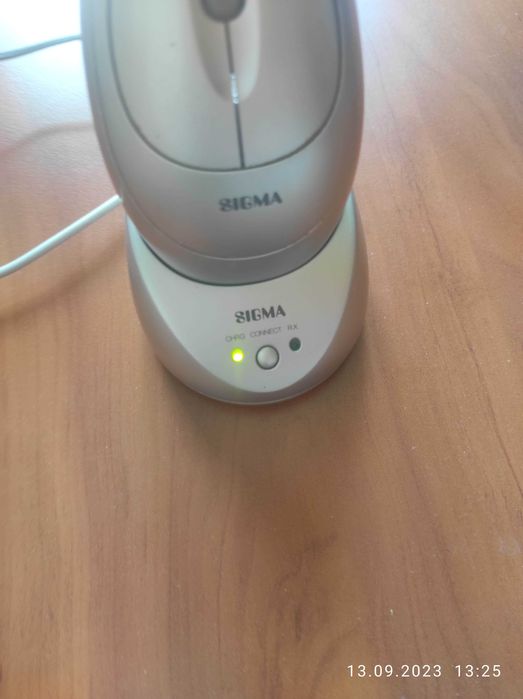 Радиоклавиатура и оптическая мышь Sigma KMS-500