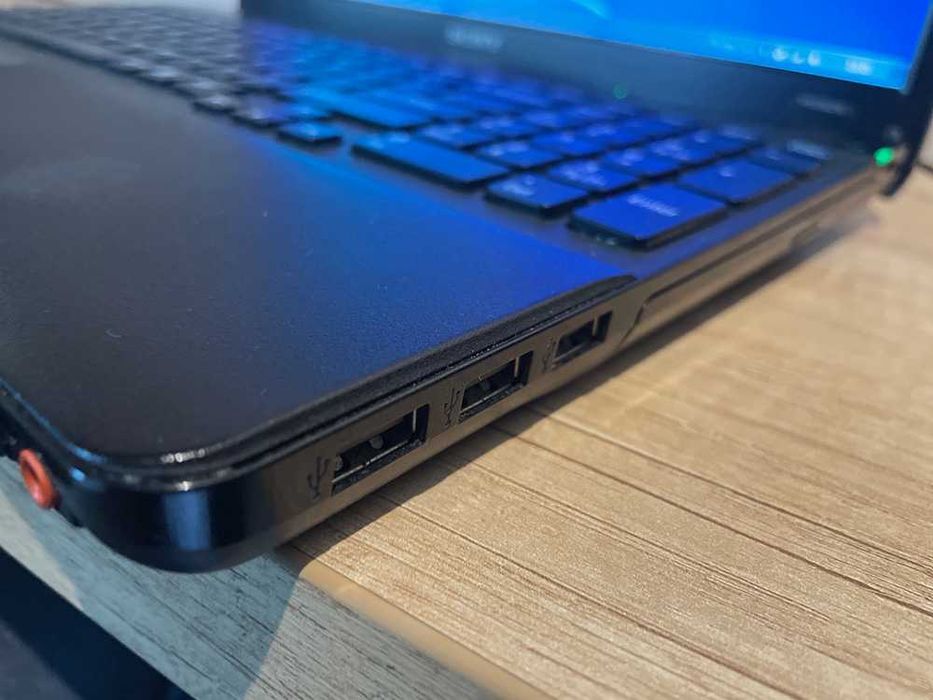 Sony Vaio PCG-71211M