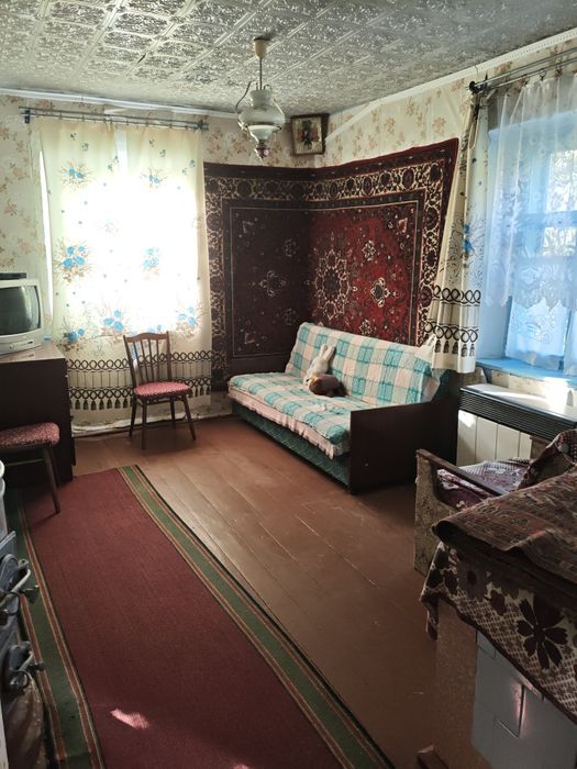 Будинок у селі, дуже гарний