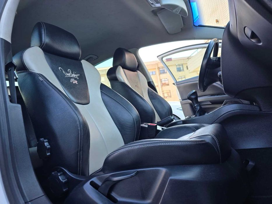 SEAT LEON FR 1P 2.0tdi 170cv "look cupra"