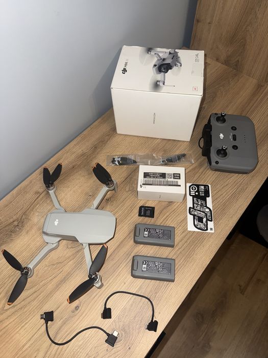 Dron Dji mini 4K 2 baterie / duży zestaw