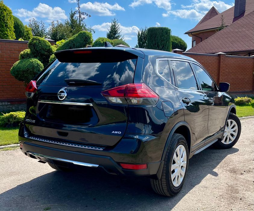 Продам Nissan rogue