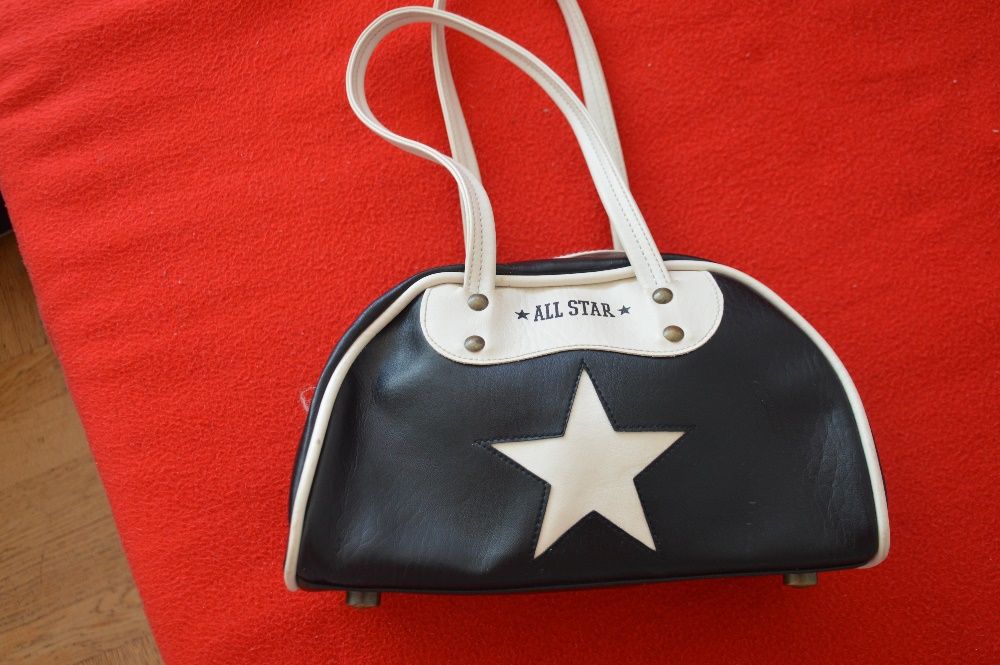 Torebka Converse All Star. CzaRNO-BIAŁA. Zadbana.