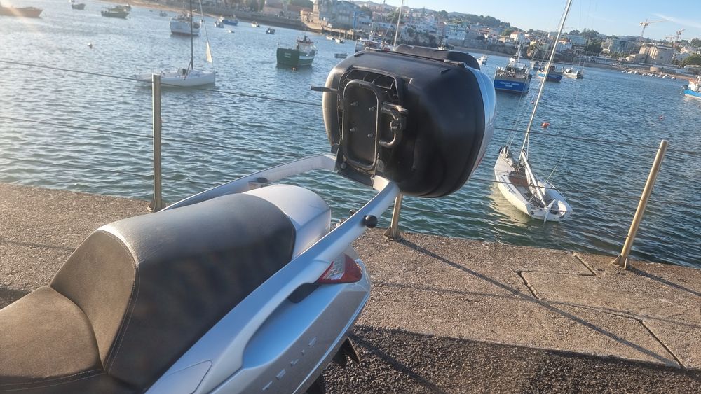 Peugeot satélis 500