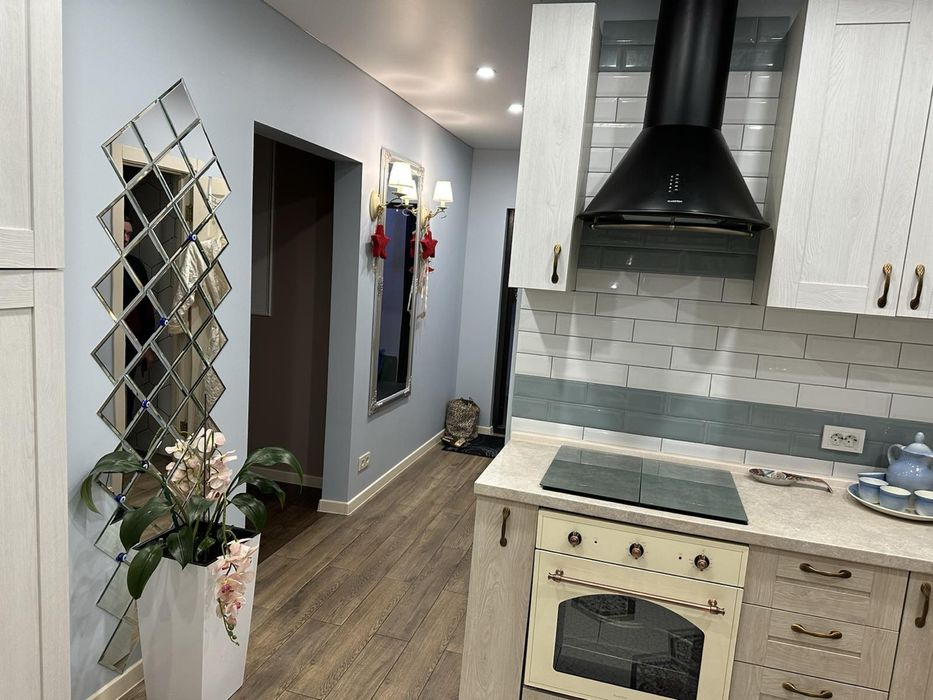 Сдам свою квартиру посуточно. Звонить  на вайбер