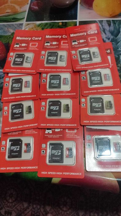 Карты памяти SanDian  Xiaomi  Sony на 128 гб  10 класс