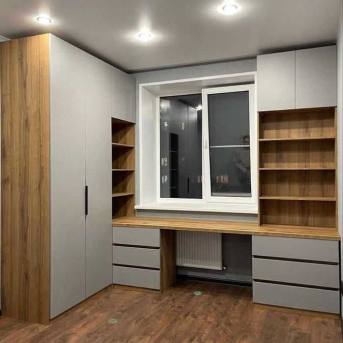 Roupeiros integrados com secretárias