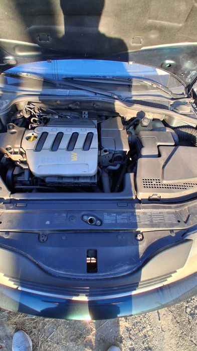 renault laguna 1.6 16v — photo 3