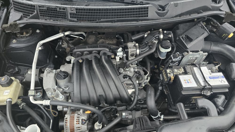 Nissan Qashqai , benzyna,