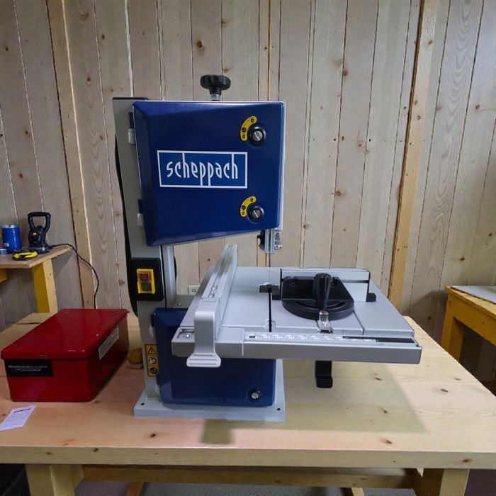 Стрічкова пила Scheppach HBS-30