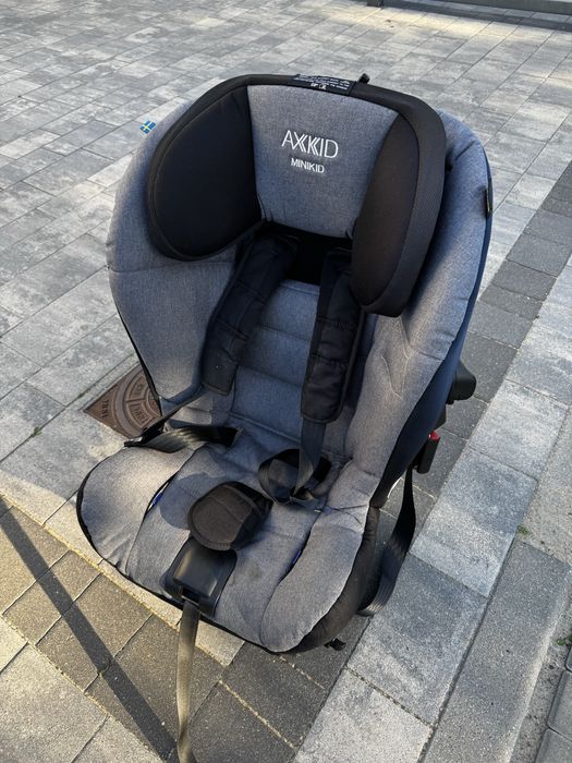 Axkid minikid fotelik samochodowy