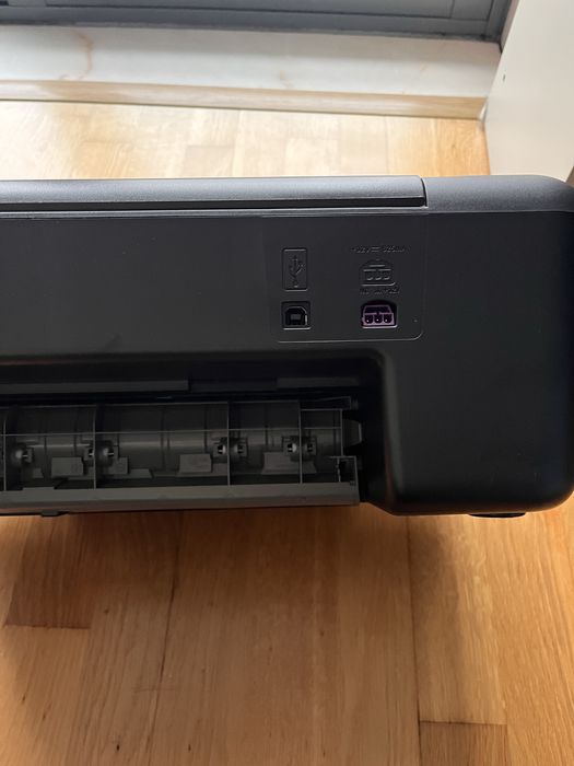 Impressora HP Deskjet F2480 Multifunções - Para peças