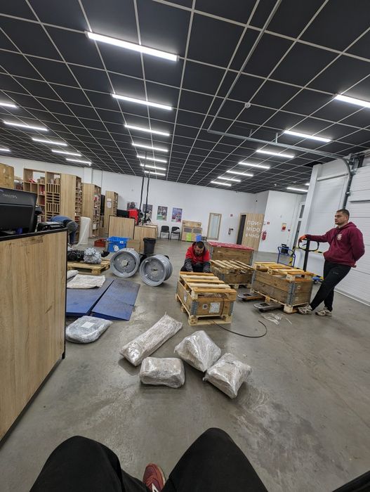 Комплект ПЕРЕДНІЙ МІСТ МТЗ 82 Передний Мост мТз 80/82/892 + Колеса