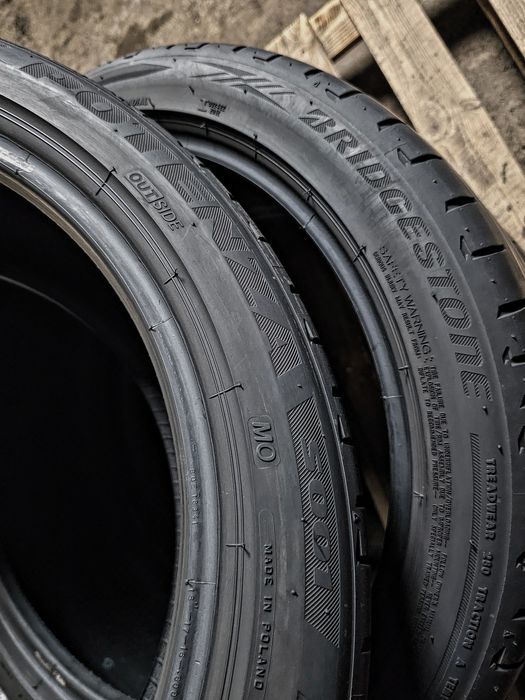 225/45r18 x 245/40r18 Bridgestone | 2023 | 6.5/5.5mm | Преміум шини