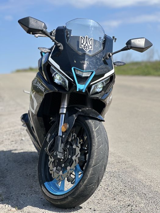 Продам мотоцикл Taro gp1 400cc