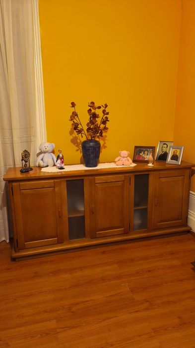 Vários móveis em madeira para despachar urgente