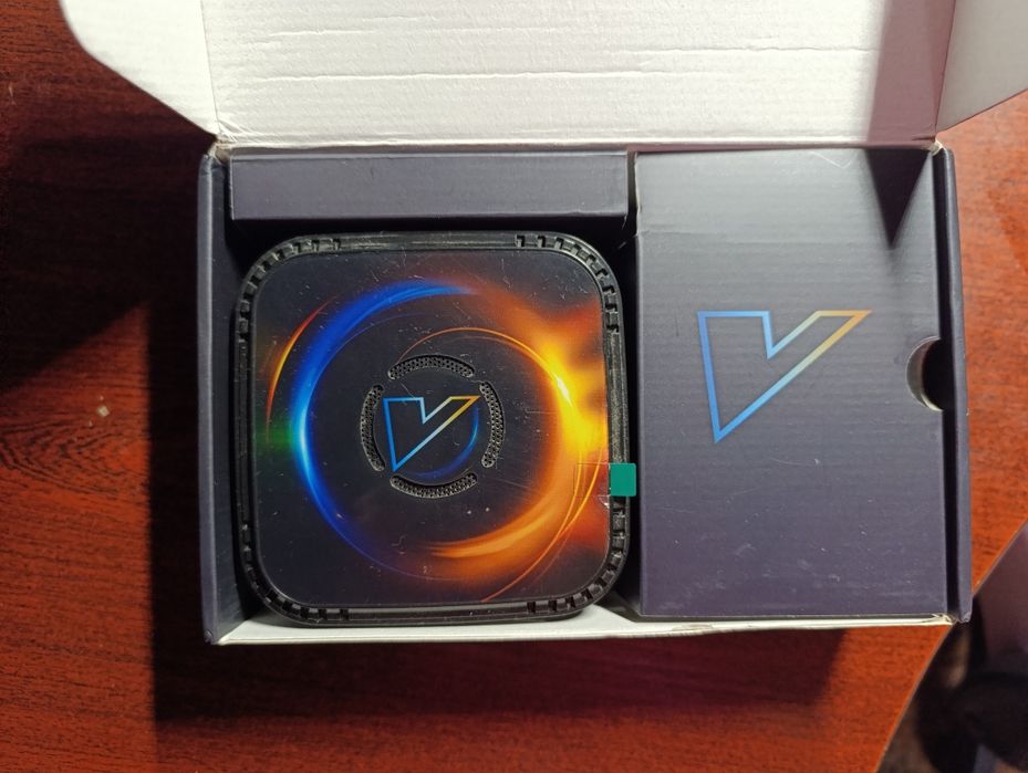 Смарт приставка Vontar H728 4/32 DDR Android 14