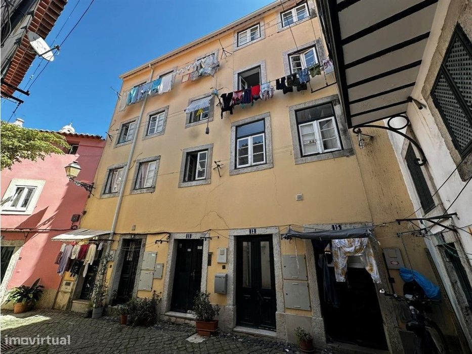 T2 - Alfama — Santa Maria Maior, Lisboa