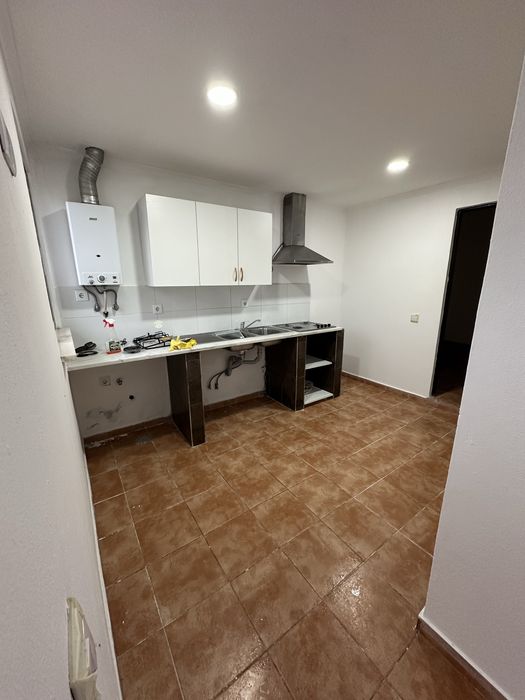 Casa t1 com despesas agua e luz incluso