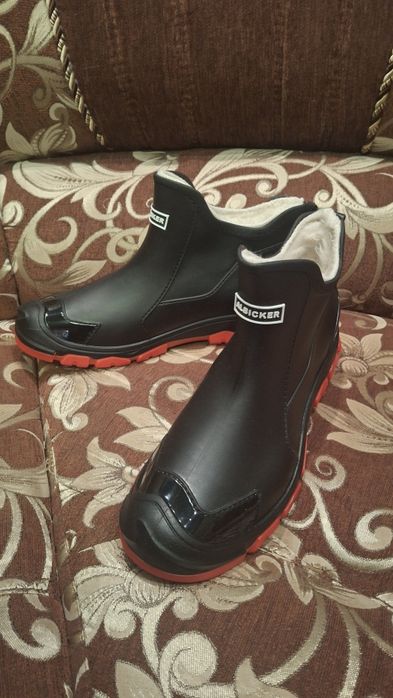 Нові унісекс гумові черевики Albicker
