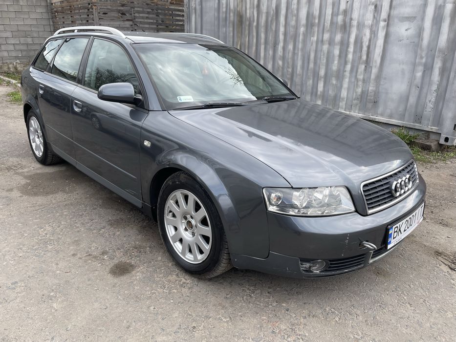 Продам ауді А4 Б6 2.5