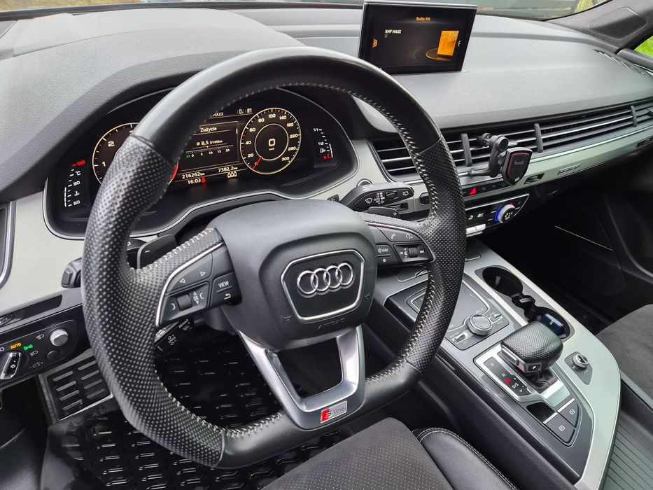 Audi Q7 Sline Full opcja Matrix Panorama Headup Faktura Vat