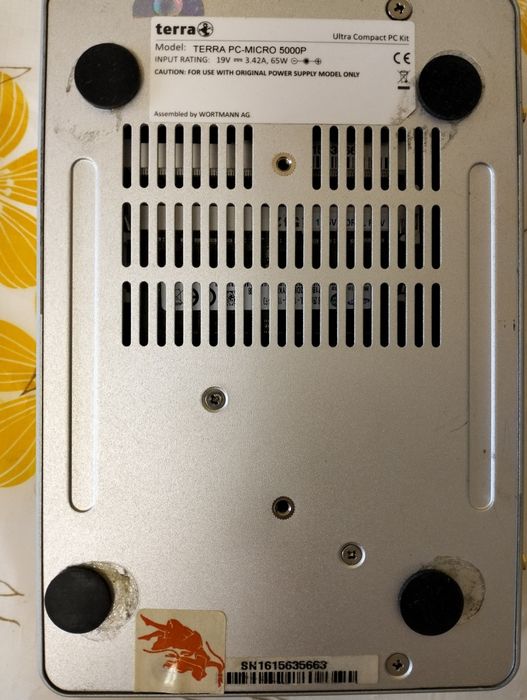 Портативный компьютер TERRA pc-micro 5000p