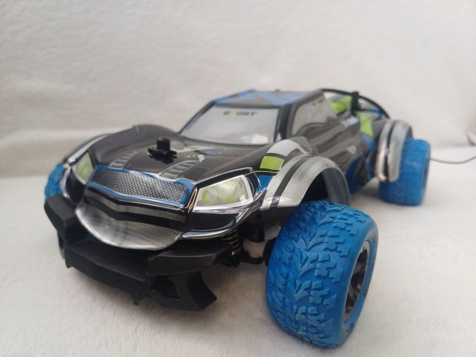 Продам машинку Exost Cross Xbull
