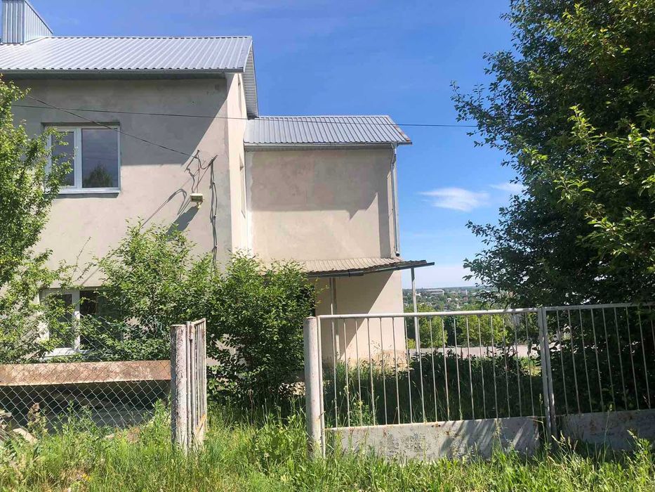 Продаж будинку в місті Збараж