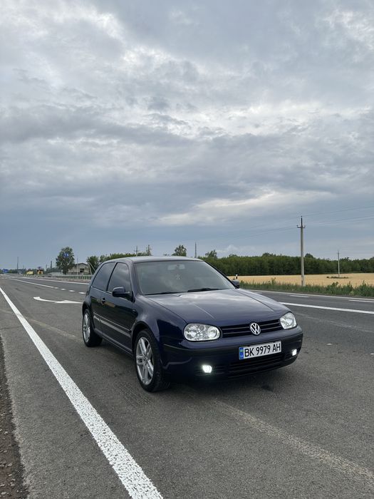 Продам Golf 4 1.4
