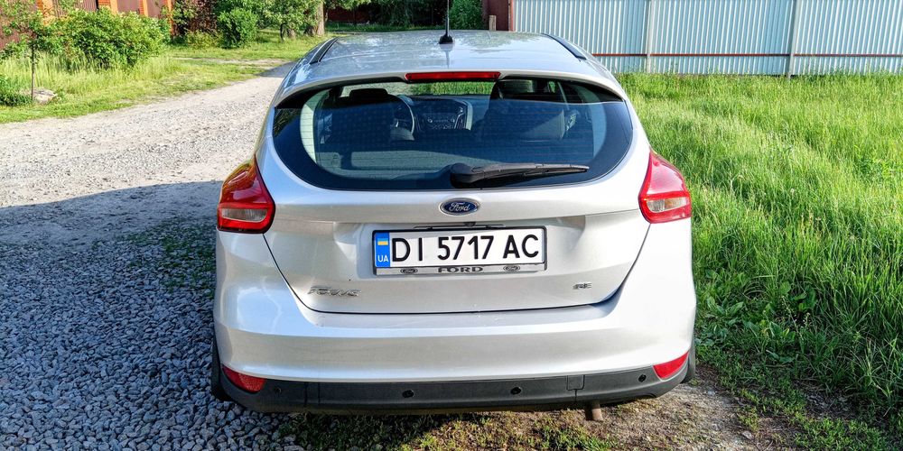 Ford Focus 2017 VIN 1FADP3K2XJL224945 фото оголошення 4 з 13