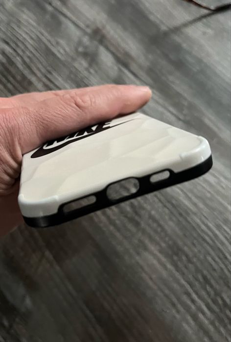 Чехол Айфон 13 Nike