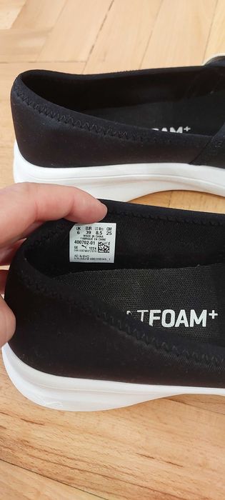 Снікерси Puma, 39, стан нових, м'якенькі, на щодень те що треба.