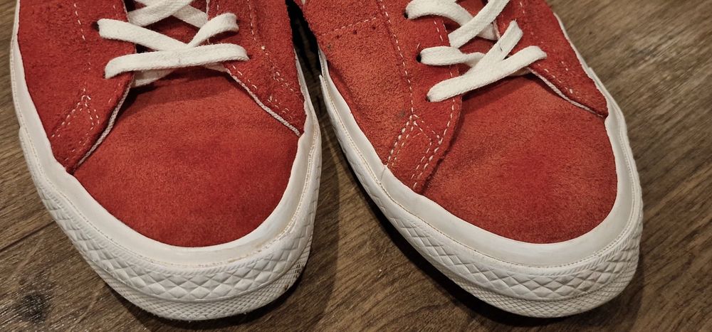 Ténis Converse 44