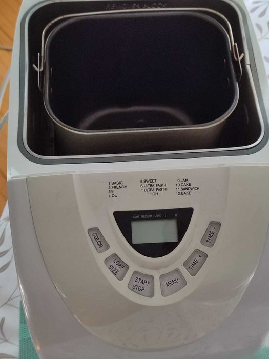 Automat do pieczenia chleba Optimum CH-9000