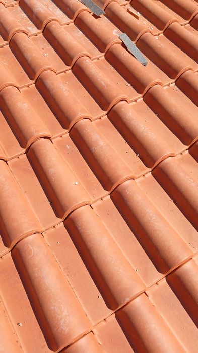 Só telhado é pintura